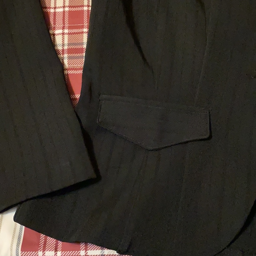 Black Suit - image 3